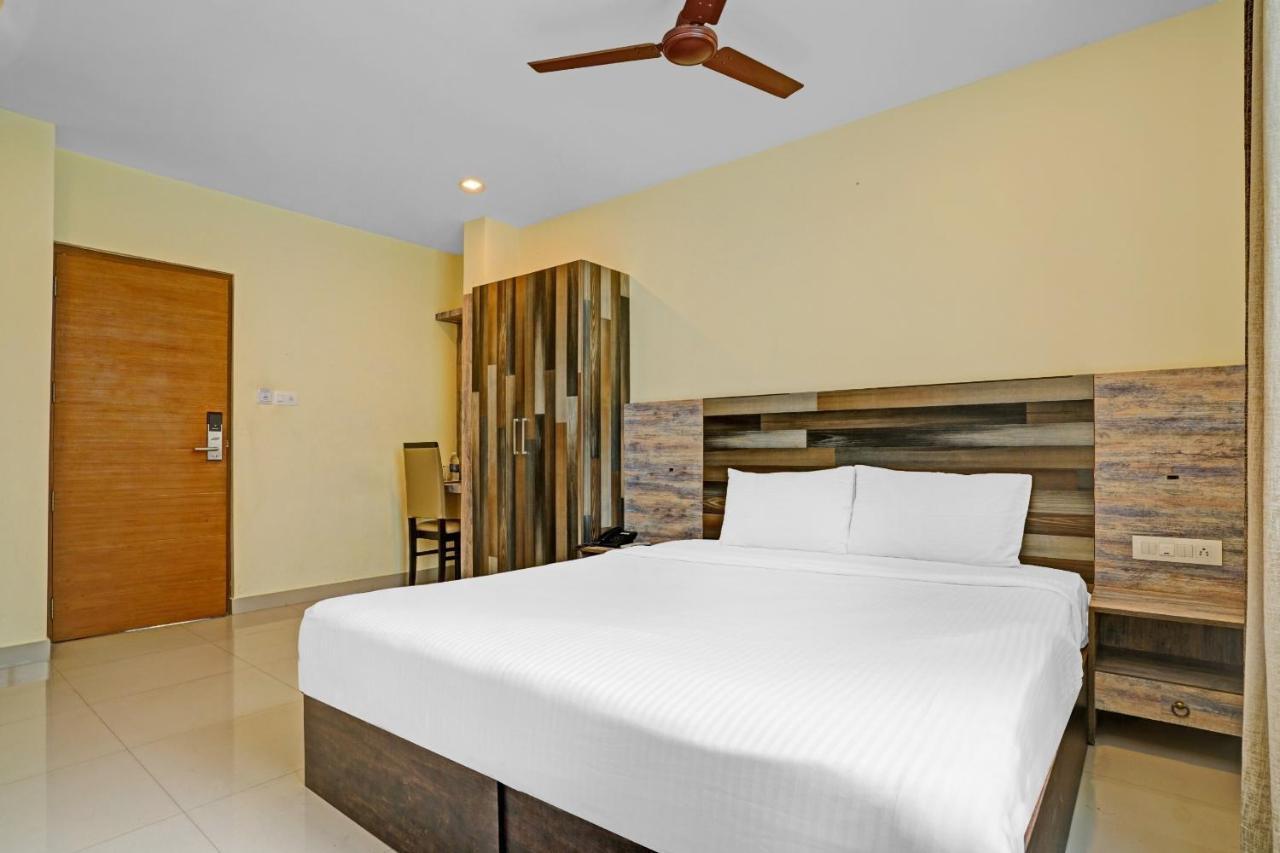 Capital O 87015 Hotel Al Salama Коччи Экстерьер фото