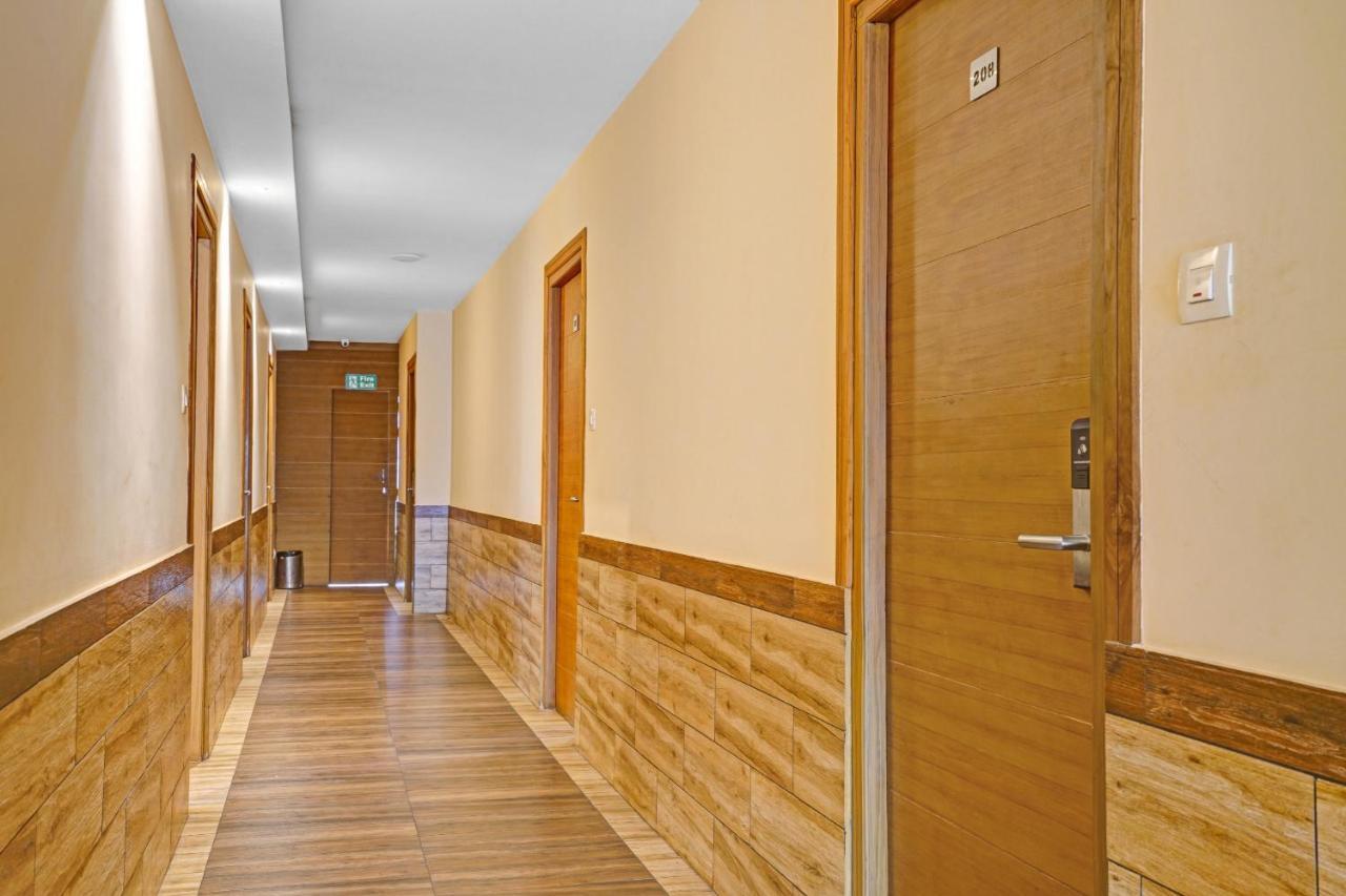 Capital O 87015 Hotel Al Salama Коччи Экстерьер фото